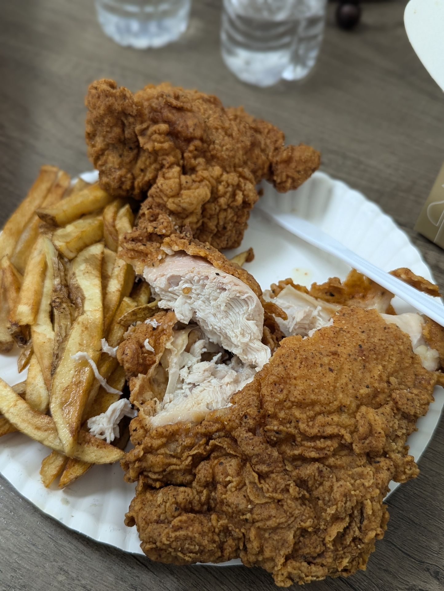 El Gallo Fino Fried Chicken in Brownsville